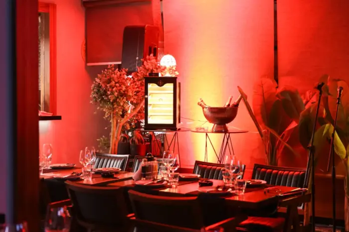 bistro in tirana